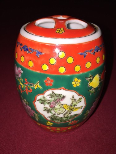 Chinese antique famille rose