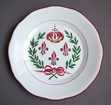 Assiette Décor Révolutionnaire Fleurs de Lys Couronne Faïence St Clément France 