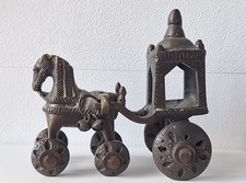 Jouet de temple indien Hindou en bronze, cheval dessiné sur roues