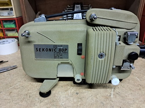 Projecteur sekonic film 8 - film,