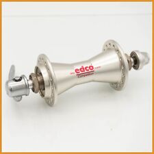 MOYEU AVANT DE COMPÉTITION