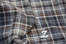 Lilith. Magnifique étamine