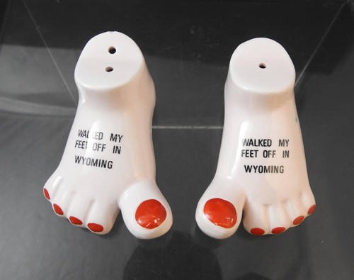 Vintage ceramic feet red - feet,
