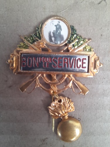 Broche militaire bon - broche, le