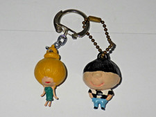 PVC figurine vintage - 2 porte-clés SLC Salut les copains Chouchou et Yéyé (B18)