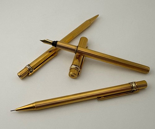 Ensemble stylo plume crayon - stylo,