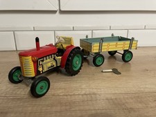 Tracteur Et Sa Remorque KDN Jouet En Tôle Mécanique Avec Sa Clé 