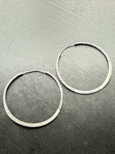 Ancienne paire boucle - de,