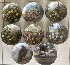 8 assiettes porcelaine décoratives champignons fleurs aigle chevaux 80/90 TBE