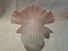 Ancien Abat-jour Tulipe Verre Dentelle Rose  Ht 9 Cm Diamètre Col 5 Cm ( N’2 )