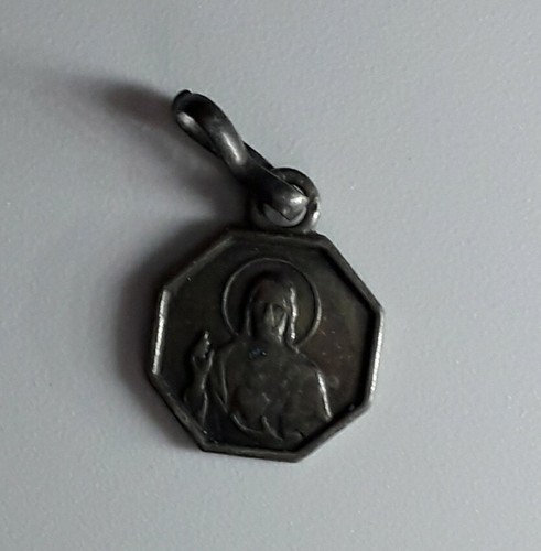 Ancienne petite médaille