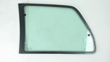Vitre arriere droit PEUGEOT