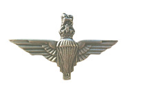 Insigne de béret parachutiste
