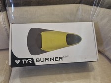 Palmes de natation d'entraînement TYR Burner EBP taille M 7-9 US / 40-41 EUR ver