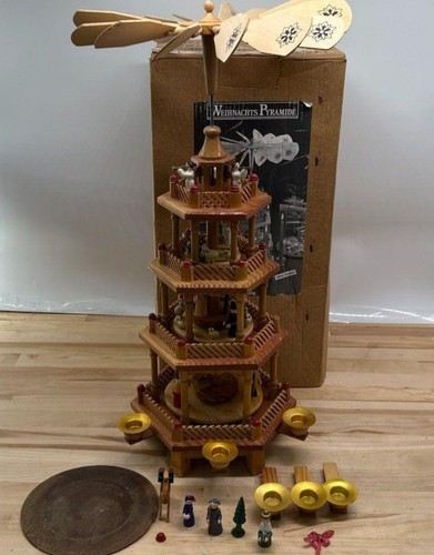 Vintage weihnachts pyramide - vintage,