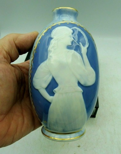 Vase porcelaine limoges - ,
