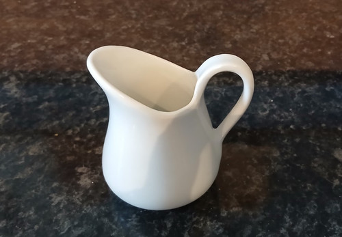 Petit crémier pot lait - petit,