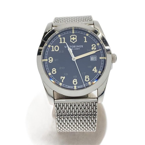 Victorinox 241585 case size - 241585,