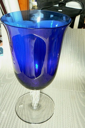 Grand vase sur pied vannes - vase,