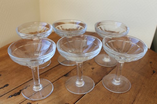 Verres bistrot sur pied - bistrot,