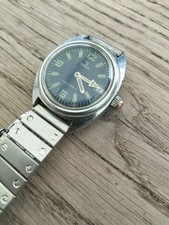 Montre Yema sous marine