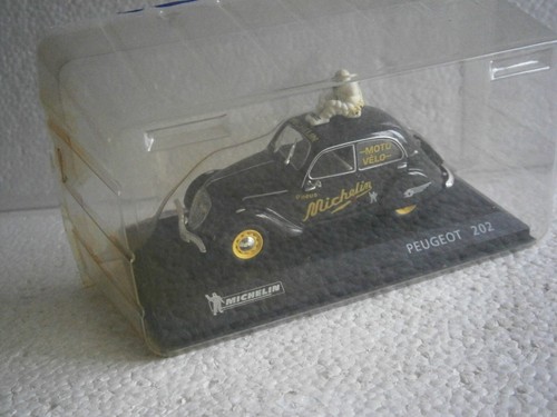 Voiture miniature peugeot 202 - voiture,