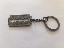Porte-clés Lame de Rasoir SCHMOOVE Made In Hell Keychain vintage 80'
