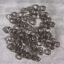 IN25 - LOT DE 200 ANNEAUX DE JONCTION OUVERTS EN ACIER INOXYDABLE 5MM X 0,8MM