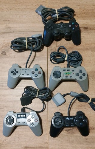 Lot manettes ps1 - 5,