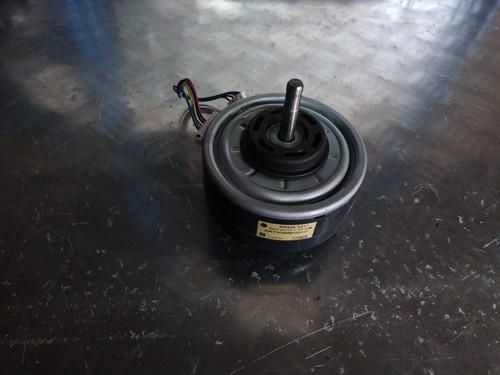Moteur ventilateur hitachi - moteur,