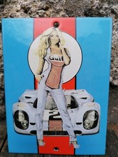 Plaque émaillée Pin up Gulf 24h du mans Enamel sign No Ferrari Mercedes Corvette