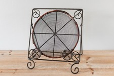 Grand Support Carré Vintage pour Assiette ou Plat en Fer et Osier