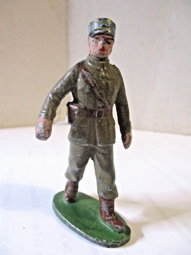 Quiralu officier armee - 1/32,