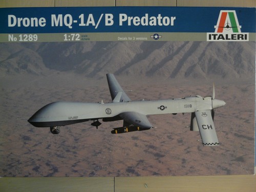 Maquette drone italeri - drone,