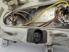 Optique avant principal droit