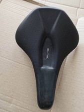 Selle d'imitation spécialisée 168 mm