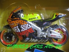 MOTO GP 1/12 HONDA RC 211V # 46 VALENTINO ROSSI VALENCIA 2003 ALTAYA