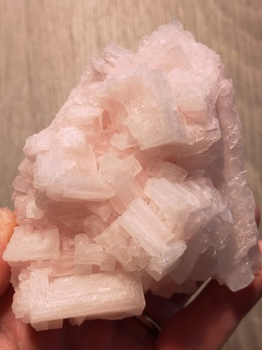 Superbe halite rose 219gr - superbe,