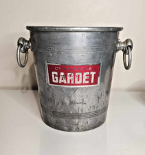 saut à champagne Garder en aluminium vintage pièce  rare