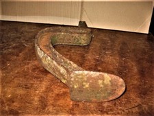 objet de métier ancien pied de cordonnier en fonte, jus de grenier, à nettoyer