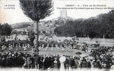 CPA 26 CREST FETE DE SAINT FERREOL UNE SCEANCE DE GYMNASTIQUE AU CHAMP DE MARS (