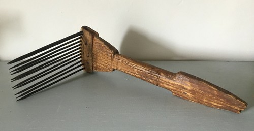 Ancien peigne carder - peigne, la