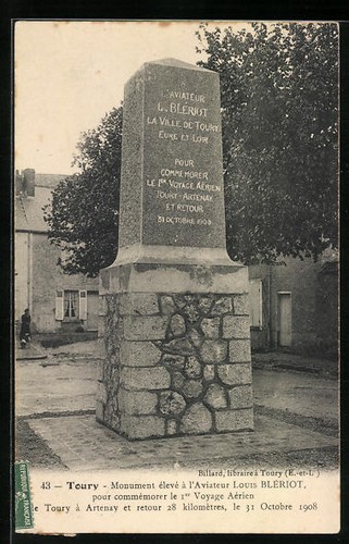 Cpa toury monument eleve - cpa, a