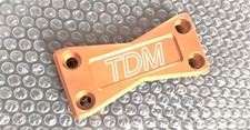 PONTET DE GUIDON ALUMINIUM TAILLE DANS MASSE USINE CNC MOTO YAMAHA TDM 900