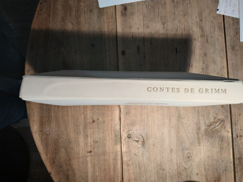 Contes grimm illustrés - contes, grimm,