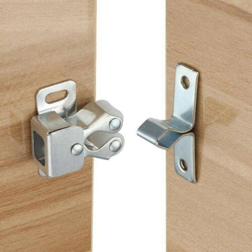 Attrape porte haute - de,