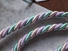 accessoires pour doubles rideaux neufs,le lot.