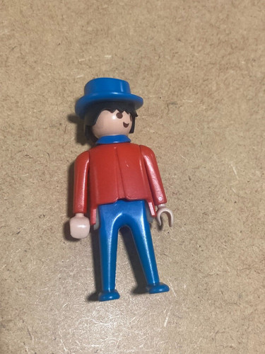 Playmobil personnage rouge - , et