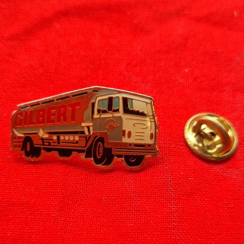 Gilbert pin camion métal - pin's, en