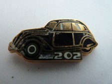 PIN' S 'VOITURE /  PEUGEOT